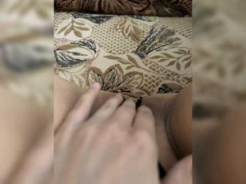 Alenka-may26 webcam model stream image