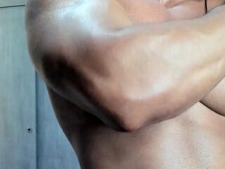 Mat Strong webcam model stream image