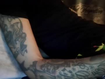 bertdollaz757 webcam model stream image