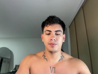 Maurice Lewis webcam model stream image