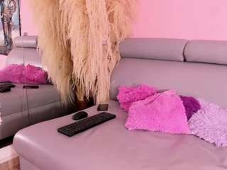 adam-walker90 webcam camsoda model stream image