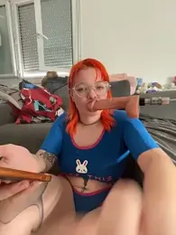 LaskaLeRoomba webcam stripchat model stream image