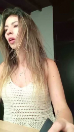 Carohot69 webcam model stream image