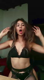 Carohot69 webcam model stream image