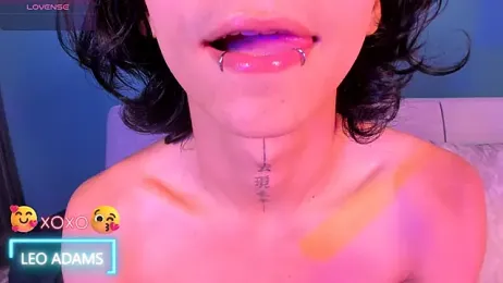 leoaddams22 webcam stripchat model stream image