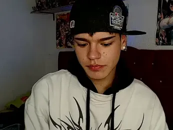 Kevinmiett webcam model stream image