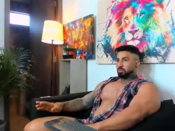 naughty_dominant webcam model stream image