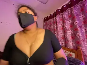 LouleyRanii_Telugu webcam model stream image