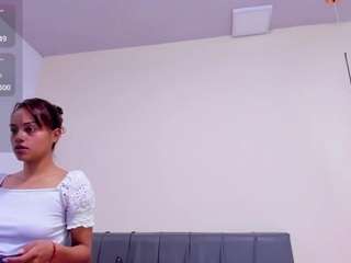 hollyhendriix webcam camsoda model stream image