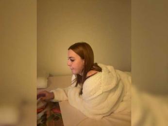 YourDreamWoman webcam bongacams model stream image