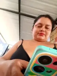 Lena_Cum69 webcam model stream image