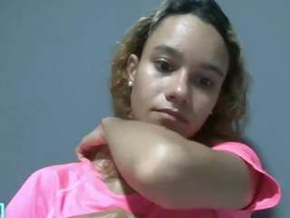 kelayabrunette webcam camsoda model stream image