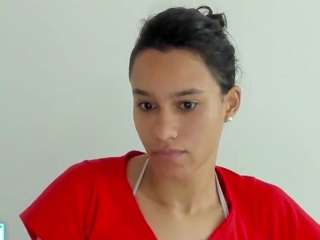 kelayabrunette webcam model stream image