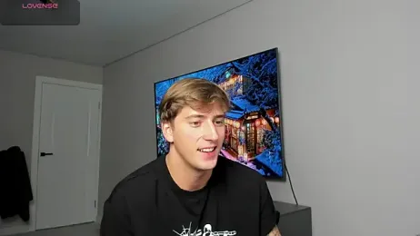 DaniHort webcam model stream image