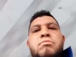 monosqui04 webcam model stream image