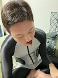 tuki_fu webcam model stream image