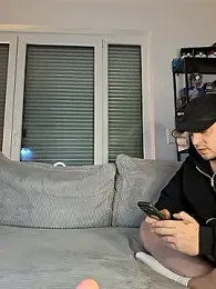 Larifari0406 webcam stripchat model stream image