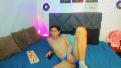 adam_and_elian webcam model stream image