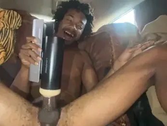 SlimeCrownzOut5 webcam model stream image