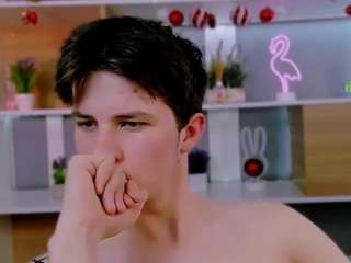 fose-di webcam camsoda model stream image