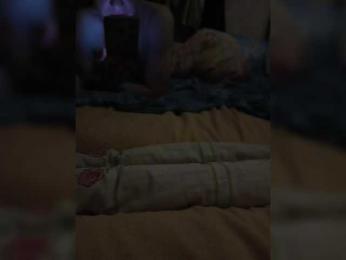 Dikiia webcam model stream image