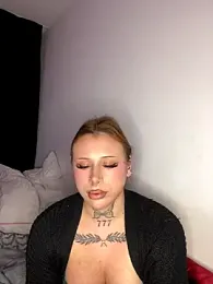 Kimberly-sweety webcam stripchat model stream image