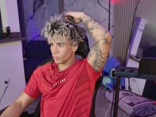 Arthur Stonee webcam model stream image