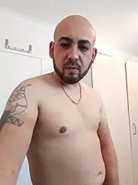 Baszos341992 webcam model stream image