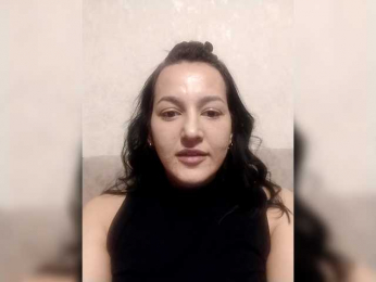 karolinahotbaby webcam bongacams model stream image