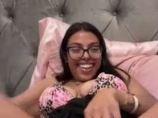 spkywhre webcam model stream image