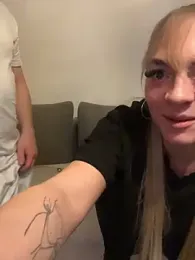 LizzyLush_ webcam model stream image