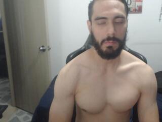 Jusstin I webcam model stream image