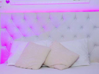 AriannaSins webcam model stream image