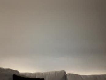 luvaimee webcam model stream image