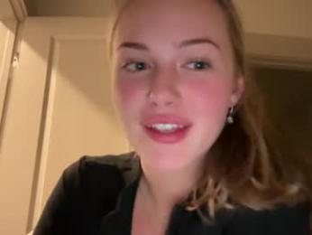 luvaimee webcam chaturbate model stream image