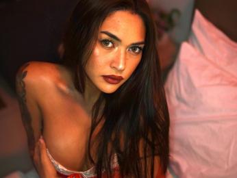 OlgaZalora webcam model stream image