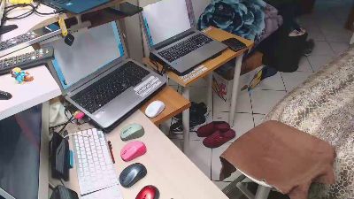 Firenze185 webcam model stream image