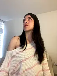 saori_10 webcam model stream image