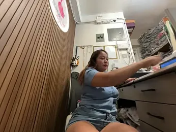 asian_milfpinay webcam stripchat model stream image