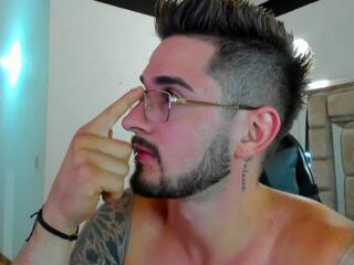 Ashton Muller webcam model stream image