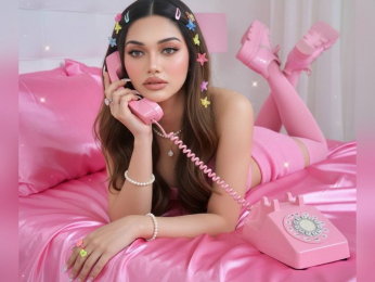 AliciaMolly webcam model stream image