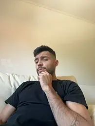 Z-man- webcam stripchat model stream image