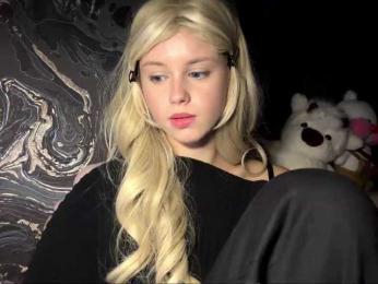 BundtAmely webcam bongacams model stream image