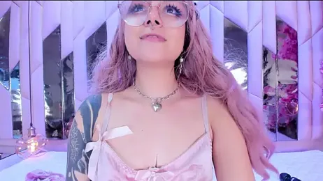 BizzyNoar webcam stripchat model stream image