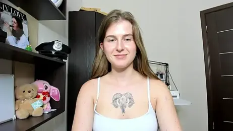 OhMyAlice webcam stripchat model stream image