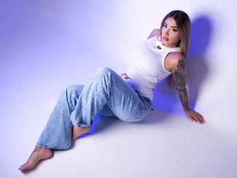 JuliaNoir webcam livejasmin model stream image