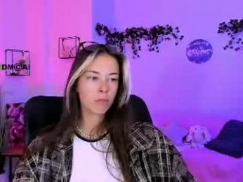 lia_dream_ webcam model stream image