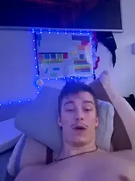 Toyjungee webcam model stream image