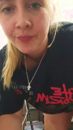 Ayeebran webcam model stream image