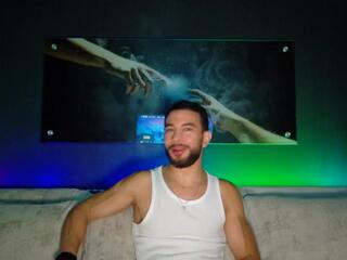 Bm Guys webcam model stream image